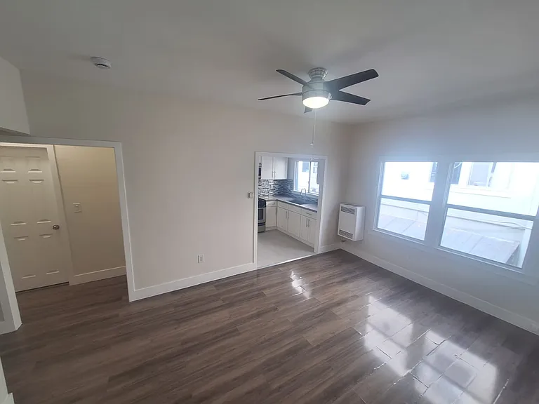 511 Rampart — Photo 9