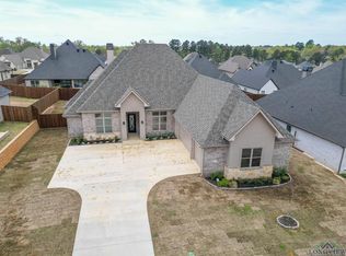 3925 Hidden Hills Cir, Longview, TX 75605