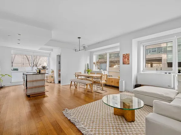 440 Kent Ave APT 2E, Brooklyn, NY 11249