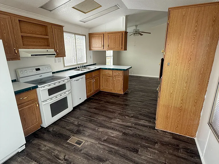 Interior Kitchen
