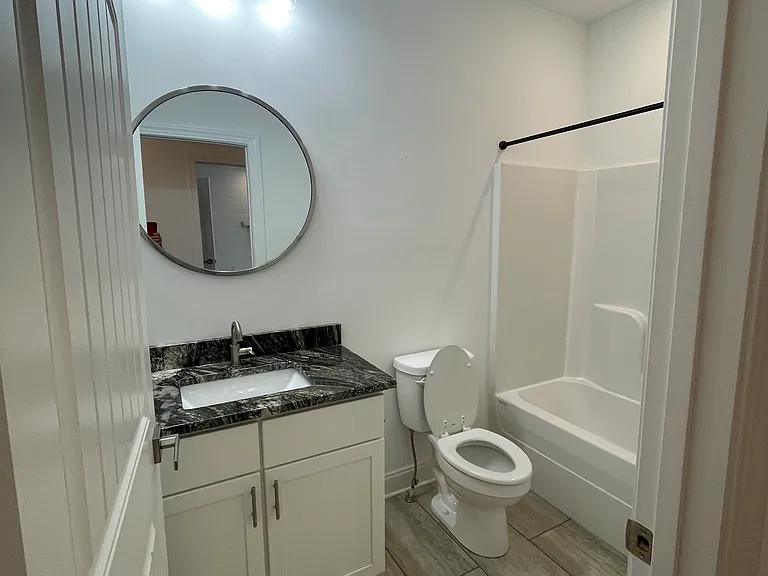 749 Amanda Ct — Photo 9