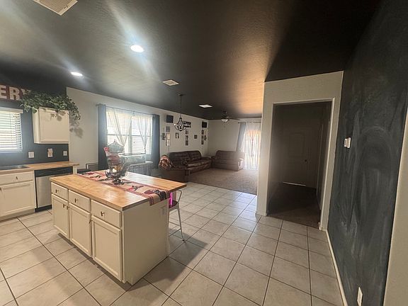 5th image of 41827 W Chatham Pl