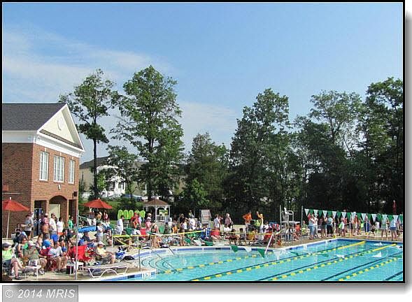 2nd image of 42476 Mandolin St