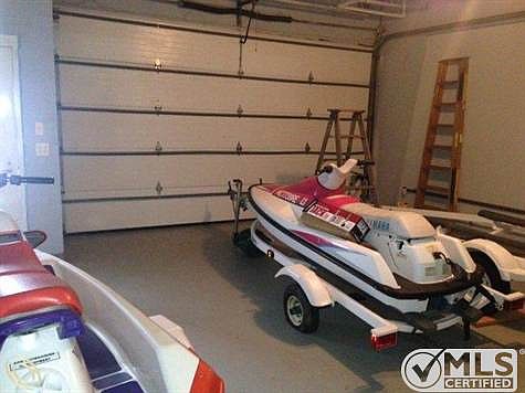 Garage.jpg