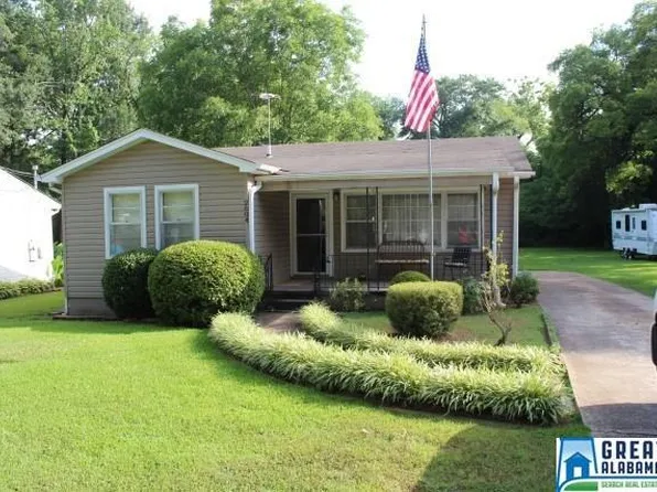 2604 21st St N, Bessemer, AL 35023