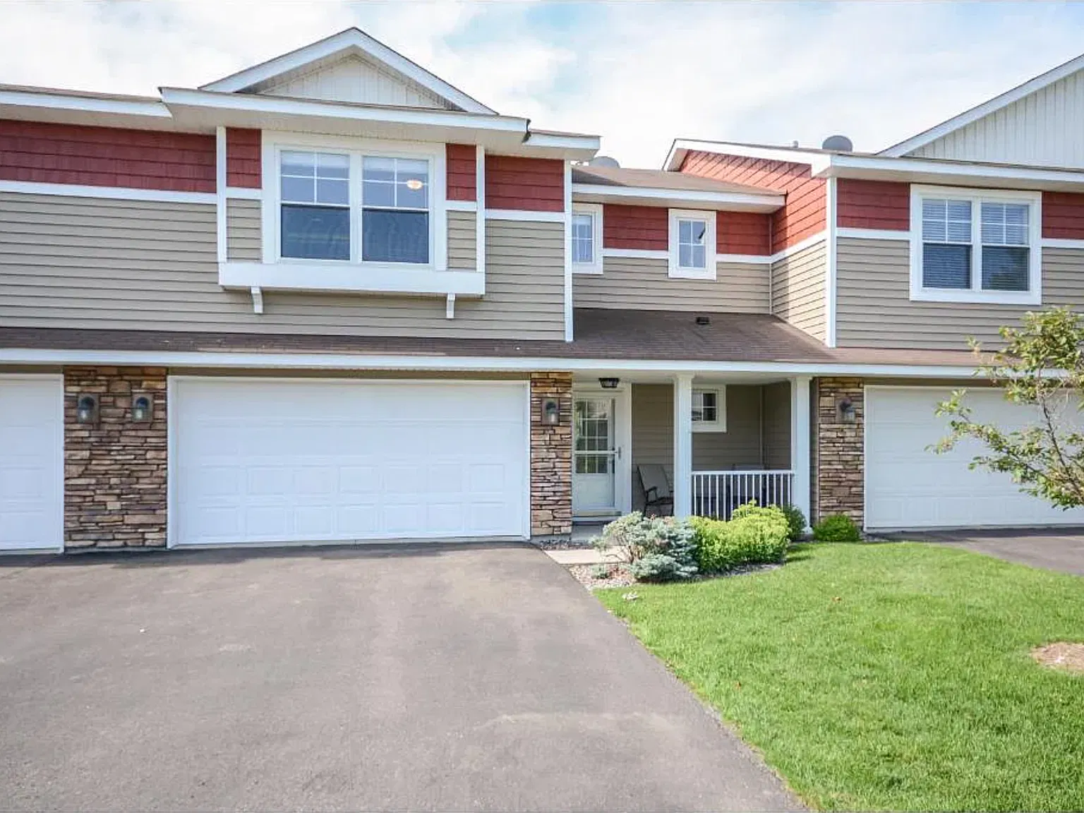 3 bed, 2.5 bath, 1780 sqft, $2,500 — Photo 1