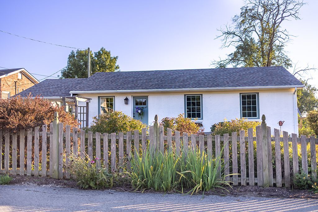 124 Burch St - Property Image