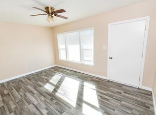 3264 Minnesota Ave #D, Lynwood, CA 90262