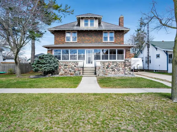 20 Mill St W, Kingsville, ON N9Y 1V9