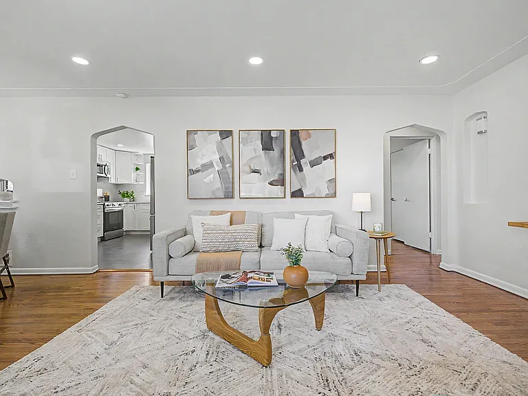 3546 Ivy St — Photo 2