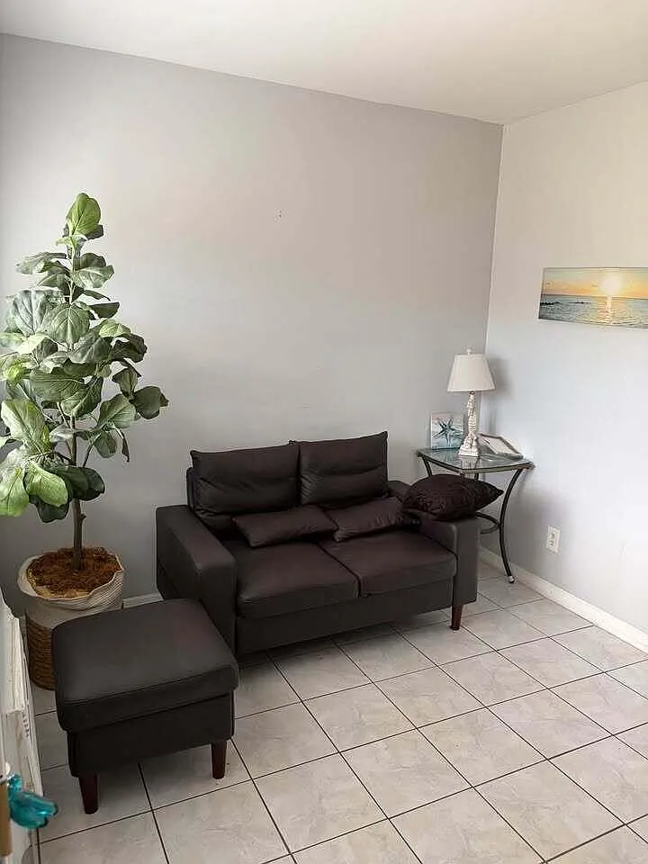 1 bed, 1.0 bath, 420 sqft, $1,400 — Photo 4