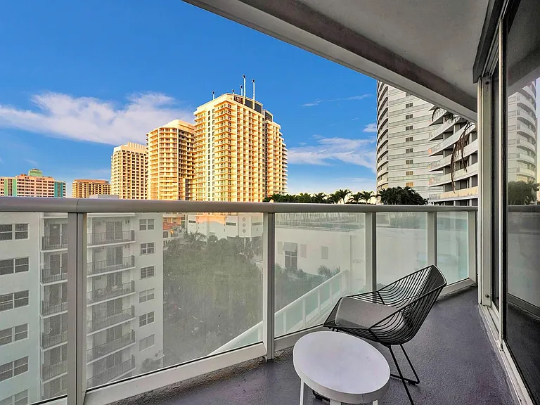 3101 Bayshore Dr #602 — Photo 3