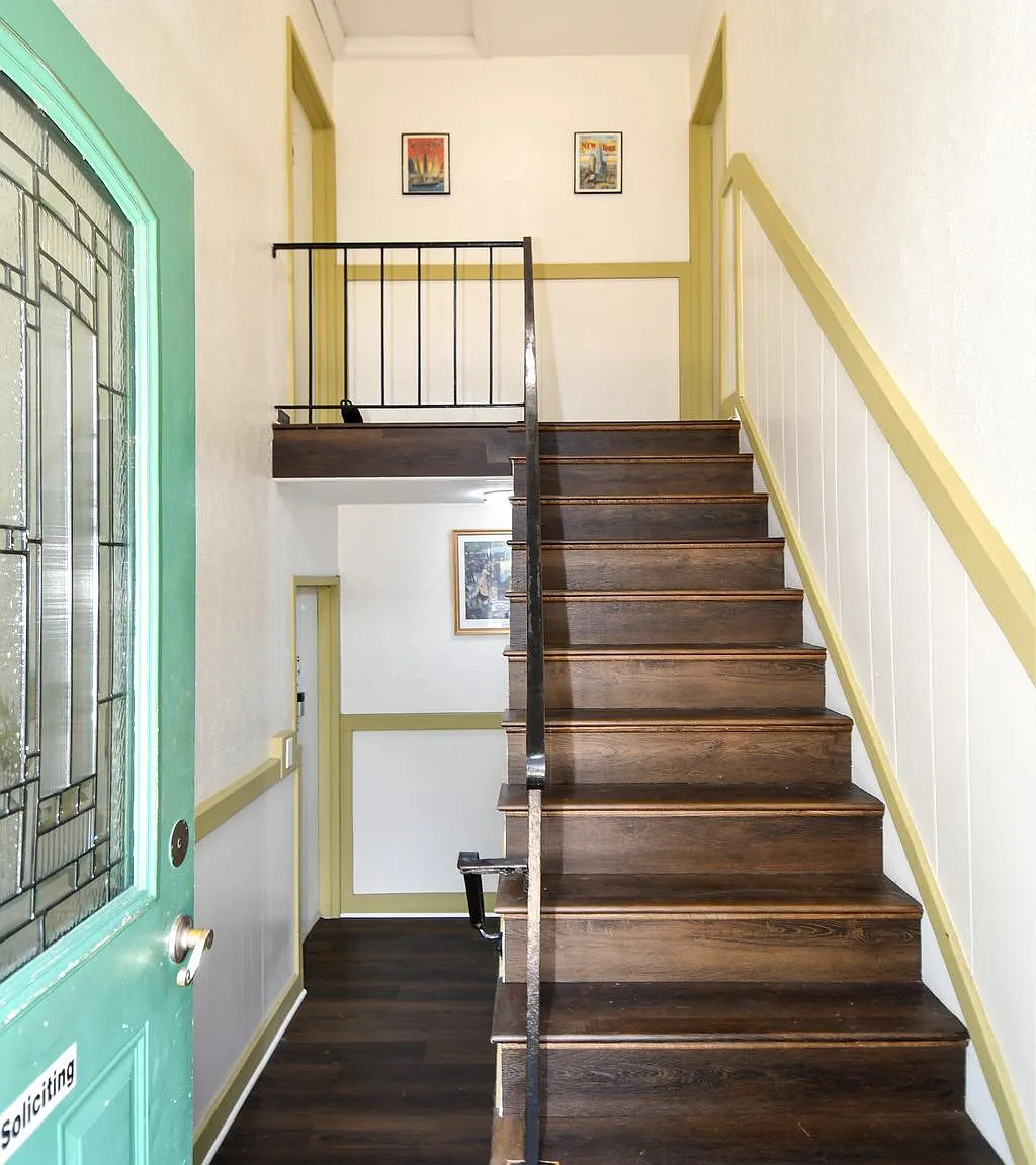 Queensbury Apartments,N/A — Photo 2