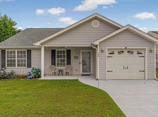 365 Honor Rd, Duncan, SC 29334