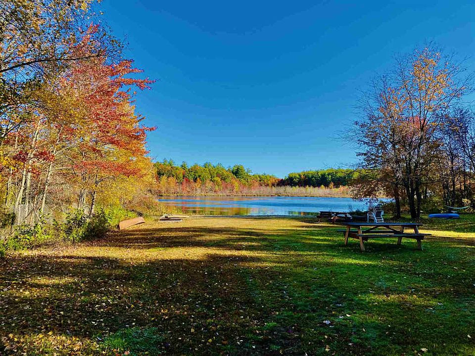 1st image of 13 Cove Dr