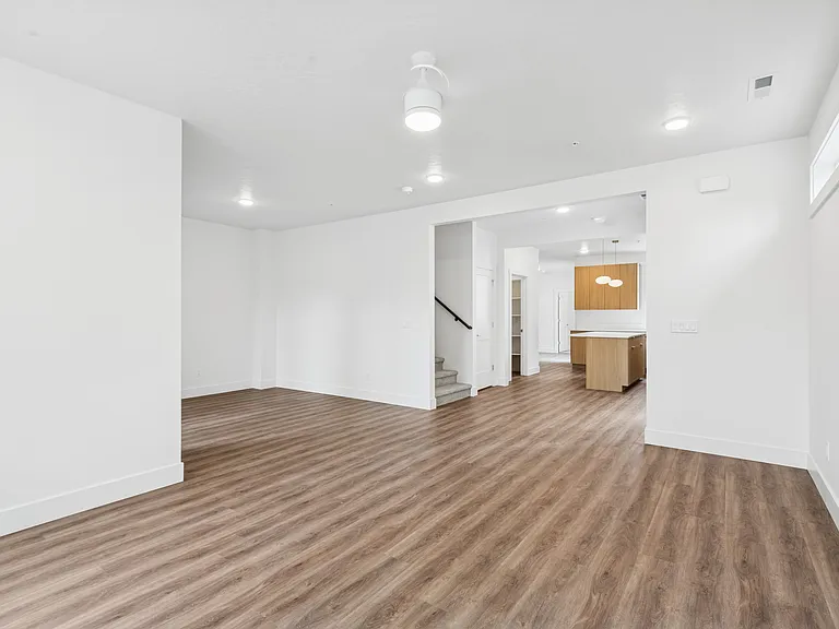 5825 W Hidden Springs Dr #200 — Photo 8