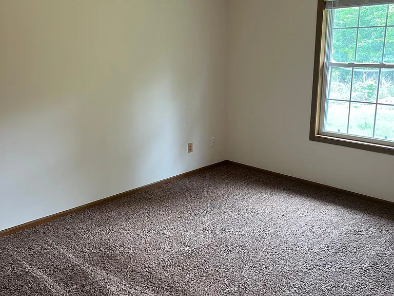2626 E Oakbrook Dr #A — Photo 14