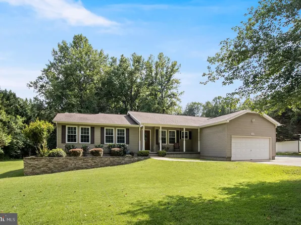 4785 Roanoke Pl, Waldorf, MD 20601