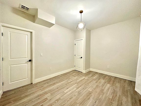 5th image of 88 Wallis Ave #2R