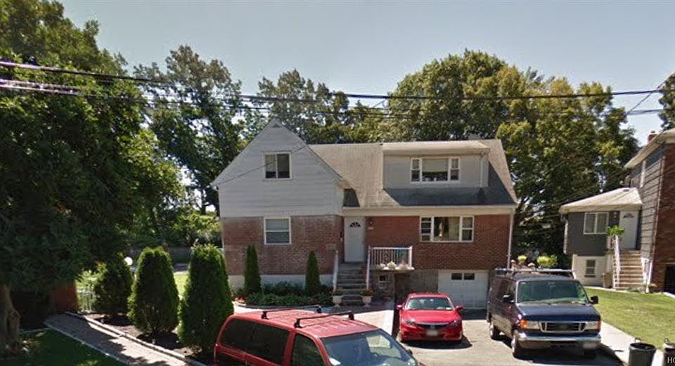 1st image of 335 1st St