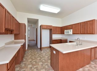 4641 4th St, Winthrop Harbor, IL 60096