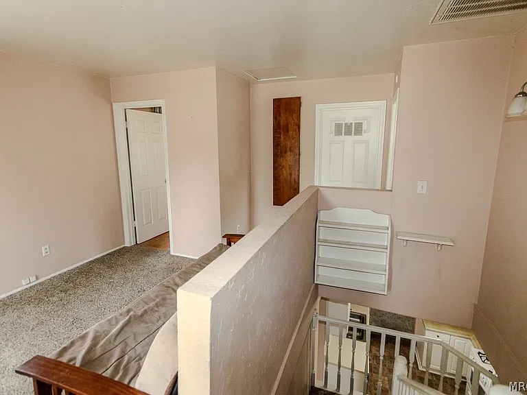 870 Ash Ln — Photo 23