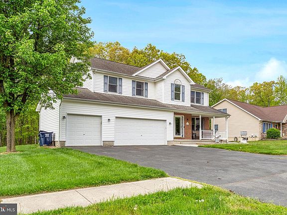 2nd image of 76 Watson Way