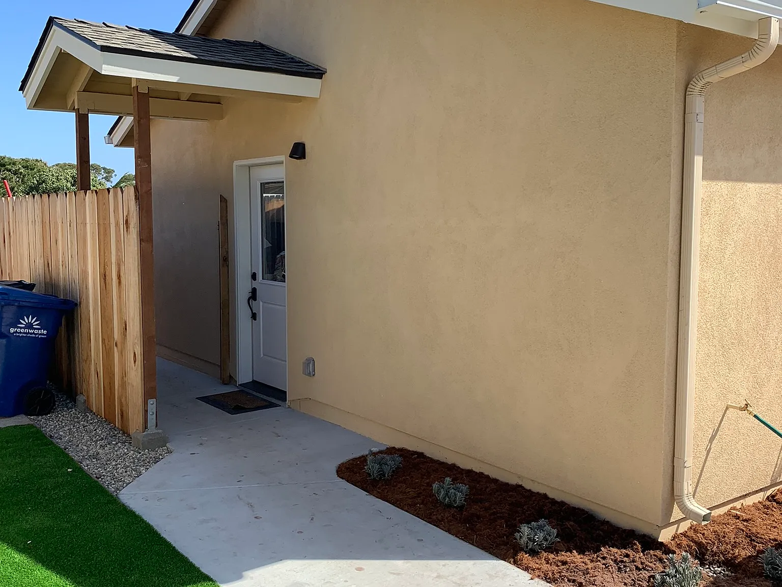 1 bed, 500 sqft, $2,550 — Photo 1