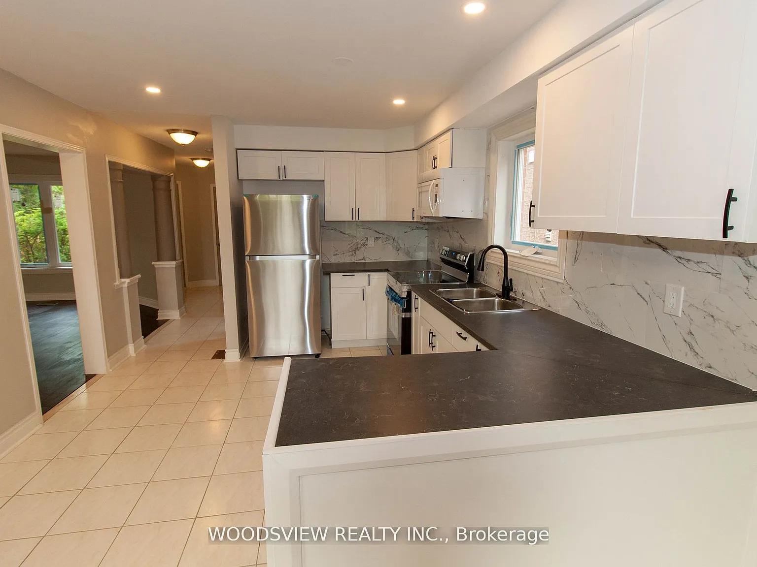 3 bed, $3,275 — Photo 3