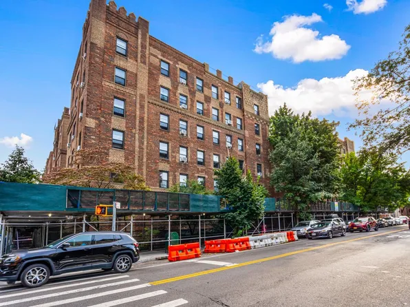 83-10 35th Avenue image 15 of 17