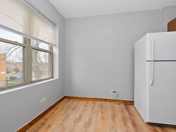 3rd image of 4737-43 W 65th St #4741-2