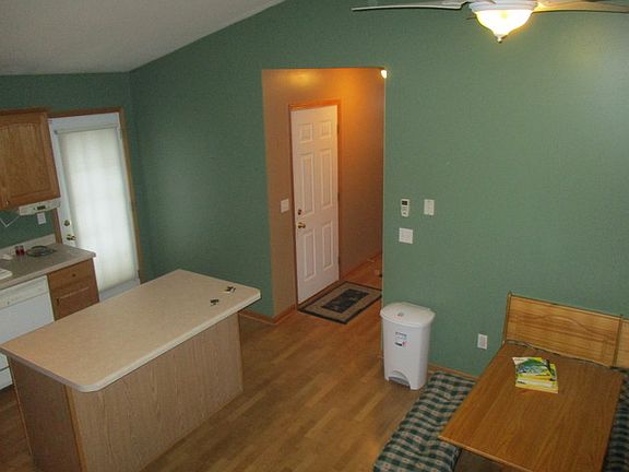 4th image of 2702 Cypress Ln