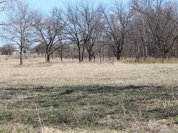 2nd image of N 2950th Rd