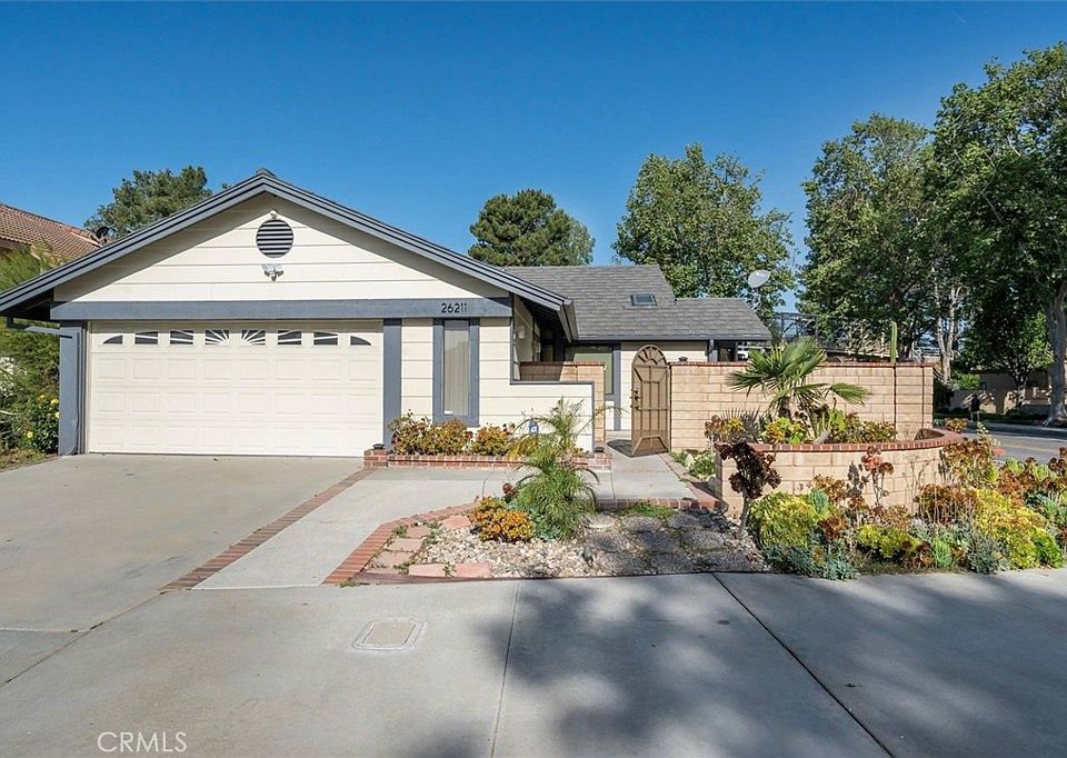 1st image of 26211 Benito Ct