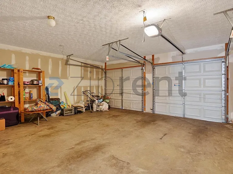 100 Oak Grove Pl — Photo 26