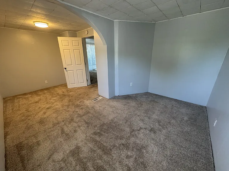2636 S 9th St #REAR — Photo 12