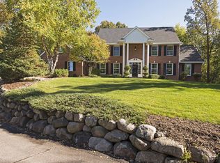 2125 Meeting St, Wayzata, MN 55391