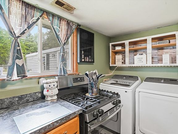 5th image of 28616 W Benjamin Ave