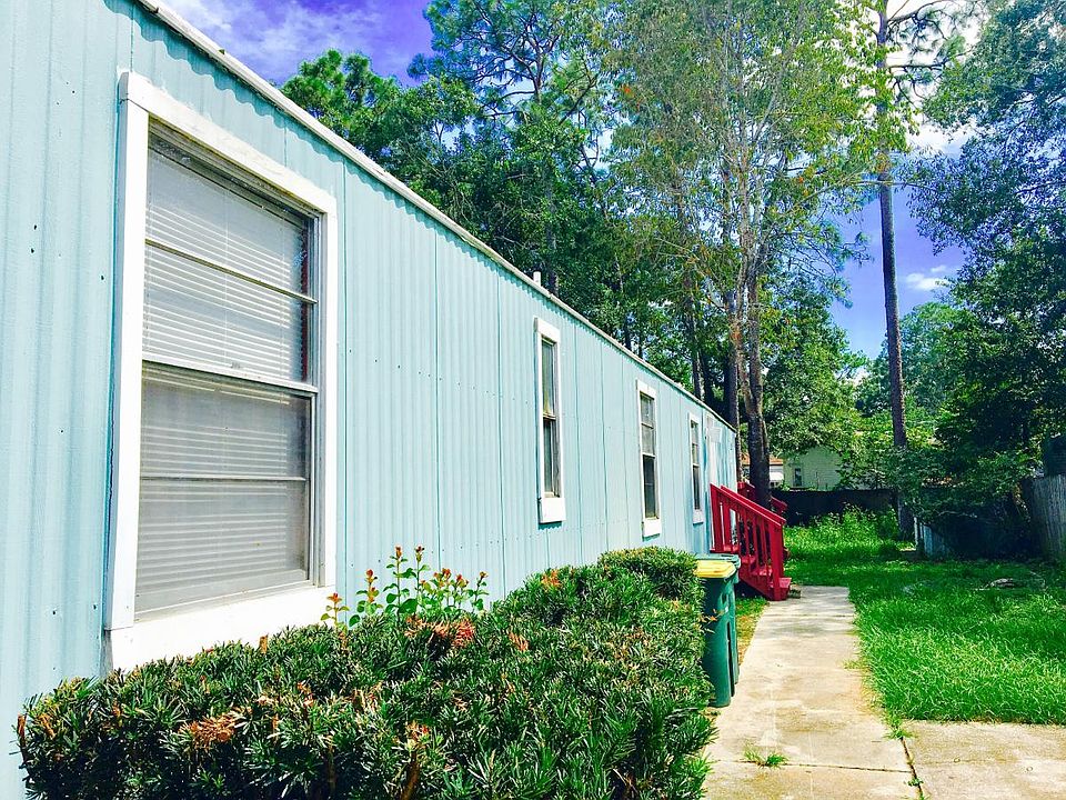 1st image of 7510 Covewood Dr