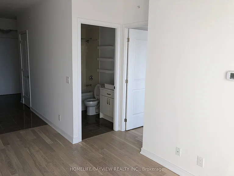 9205 Yonge St #1705 — Photo 10