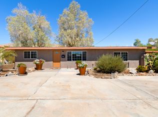 9394 Navajo Trl, Morongo Valley, CA 92256
