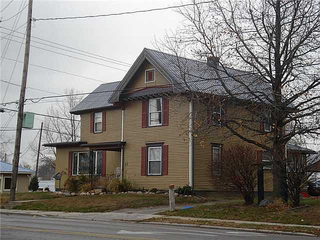 2nd image of 204 Appian Ave