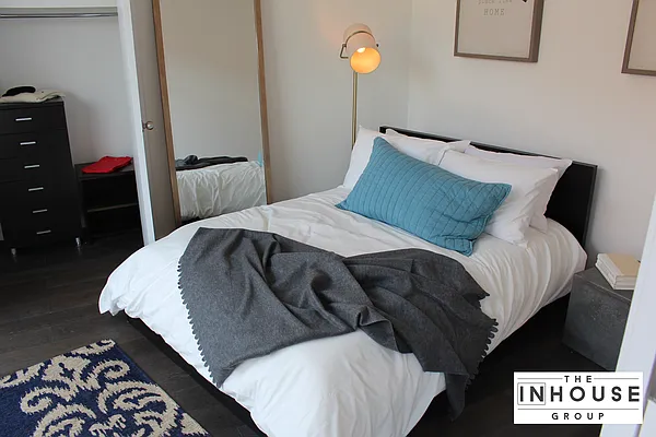 Sold by The InHouse Group | media 7