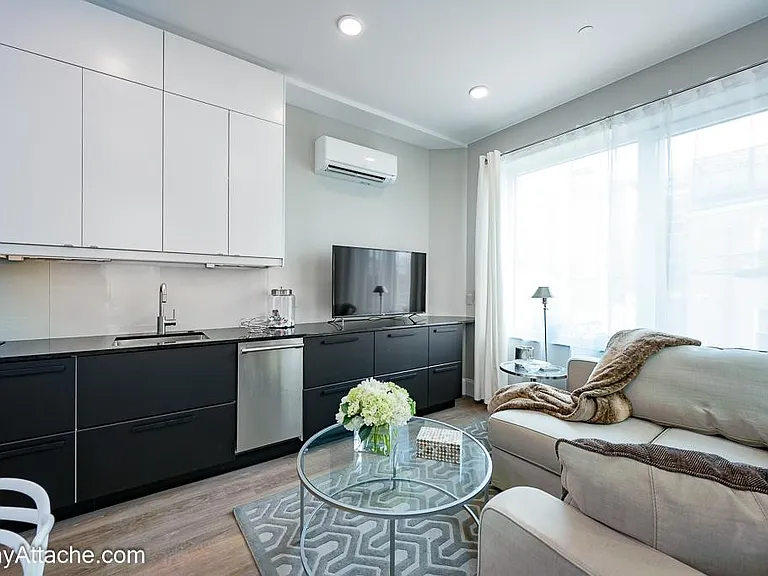 1521 Corcoran St NW #5 — Photo 2