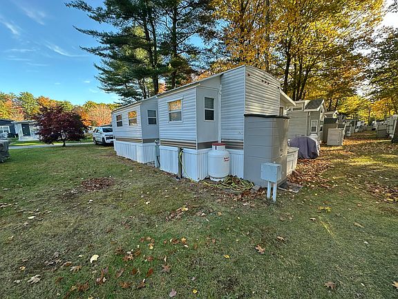 4th image of 150 Chapel Road #622