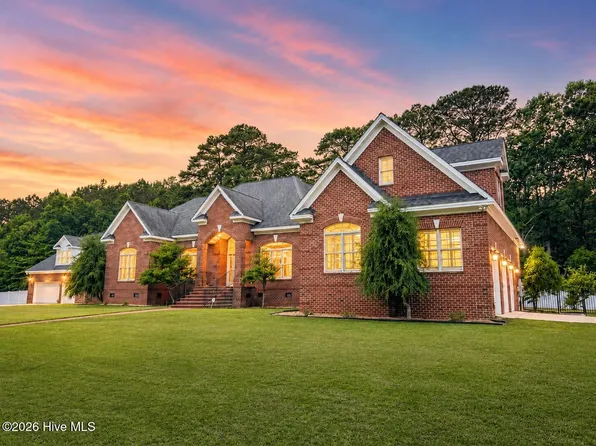 722 Wellington Lane, Tarboro, NC 27886