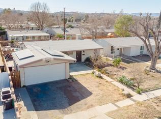 19352 Cedarcreek St, Santa Clarita, CA 91351