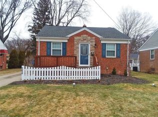 23030 Clifford Dr, North Olmsted, OH 44070