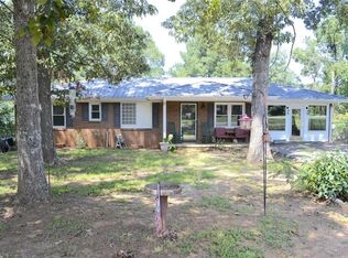 110 Country Side Cir, Westminster, SC 29693