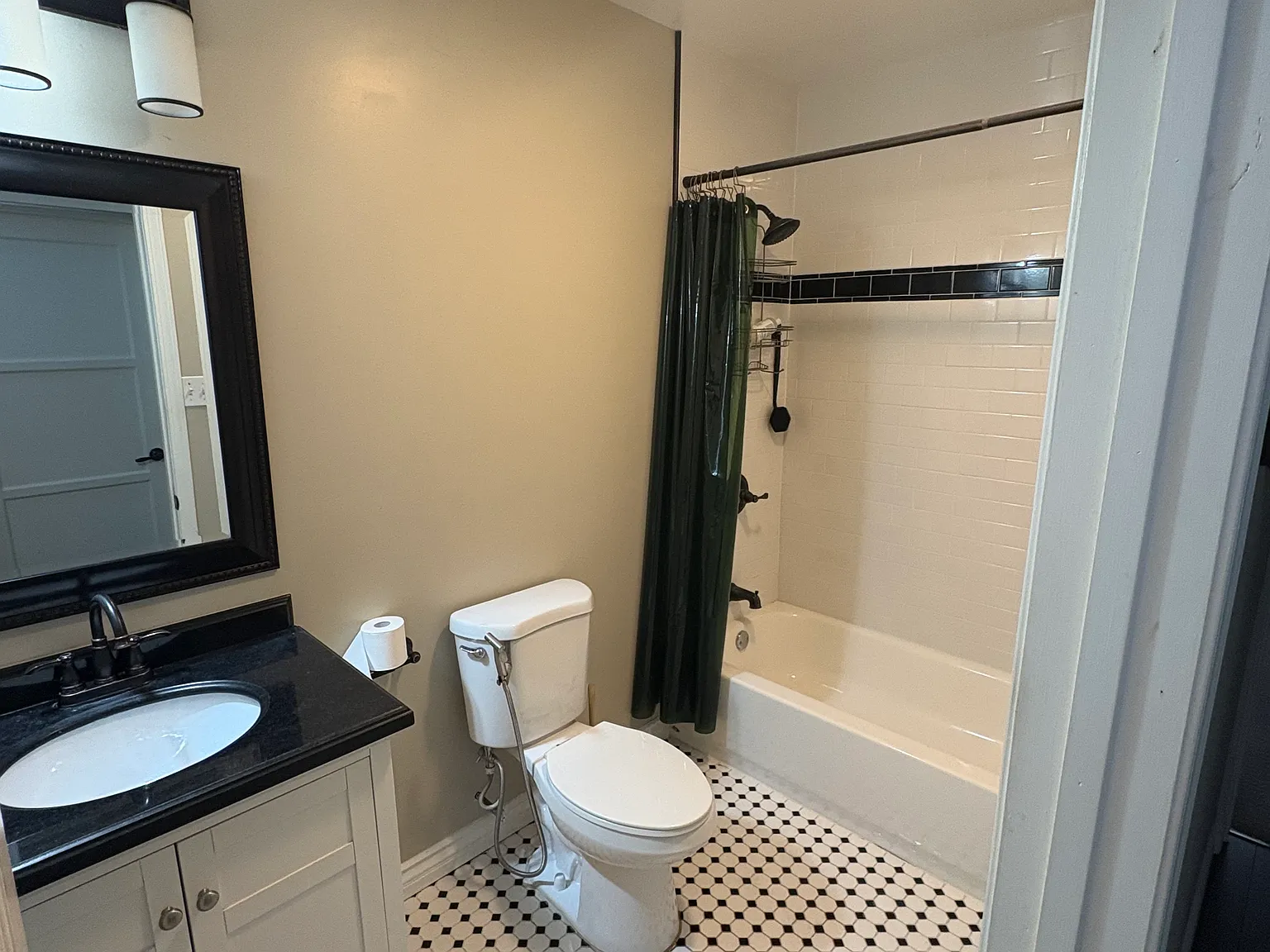 3 bed, 1560 sqft, $1,195 — Photo 3